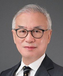 dr-lai-cheuck-seen-edward