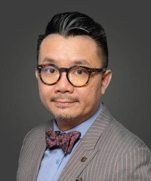 dr-liu_king_lok@2x